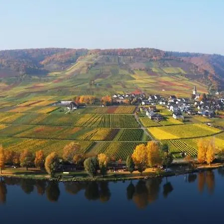 Weingut Clemens 3* Ellenz-Poltersdorf