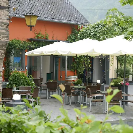 Weingut Clemens 3*