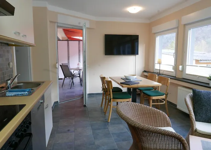 Πανσιόν Weingut Clemens Ellenz-Poltersdorf