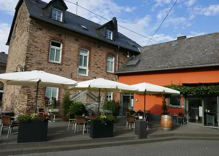 Weingut Clemens Πανσιόν 3*