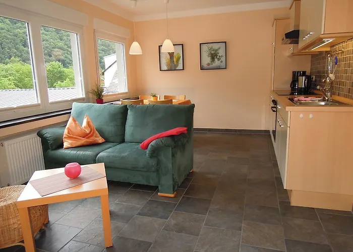 Πανσιόν Weingut Clemens Ellenz-Poltersdorf