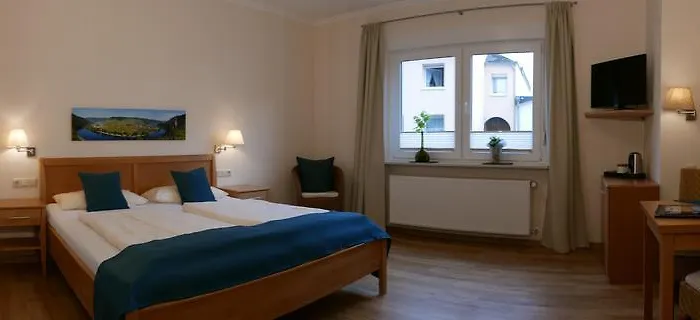 Πανσιόν Weingut Clemens Ellenz-Poltersdorf