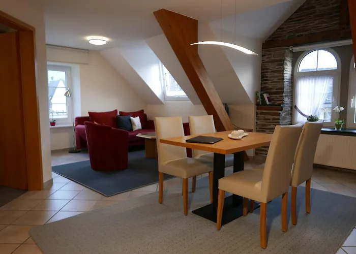 Πανσιόν Weingut Clemens Ellenz-Poltersdorf