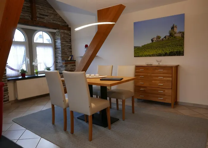 Weingut Clemens Gasthuis 3*